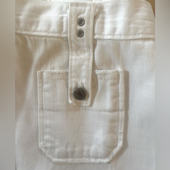 Calvin Klein white Jeans, size 8, inseam is 30” - Picture 2 of 7